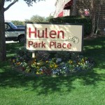 Hulen Park Place Townhomes Apartment Sign