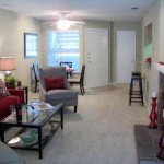 Highland Park Apartments Living Room